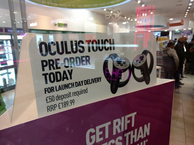Za Oculus touch si priplatte