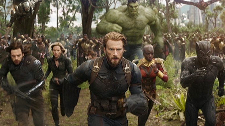 Film: Avengers Infinity War m nov dtum