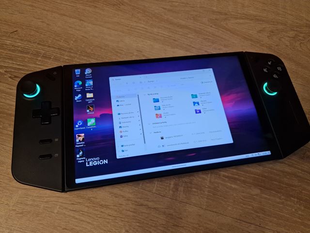 Lenovo Legion Go - PC hern handheld