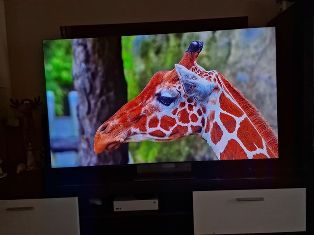 Samsung QN990F 8K TV