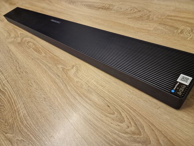 Samsung QN990F 8K TV