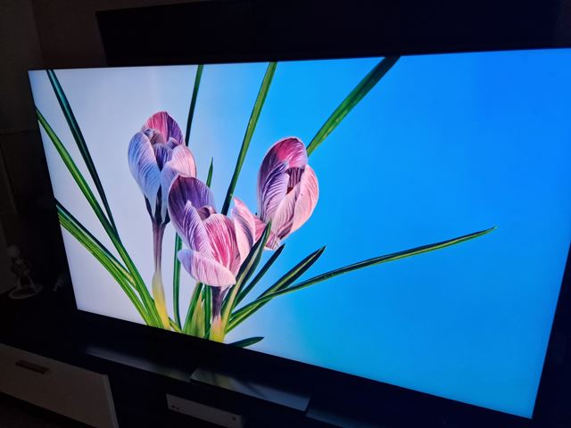 Samsung QN990F 8K TV