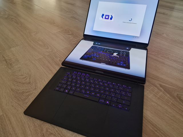 ROG Zephyrus Duo (GX651) 
