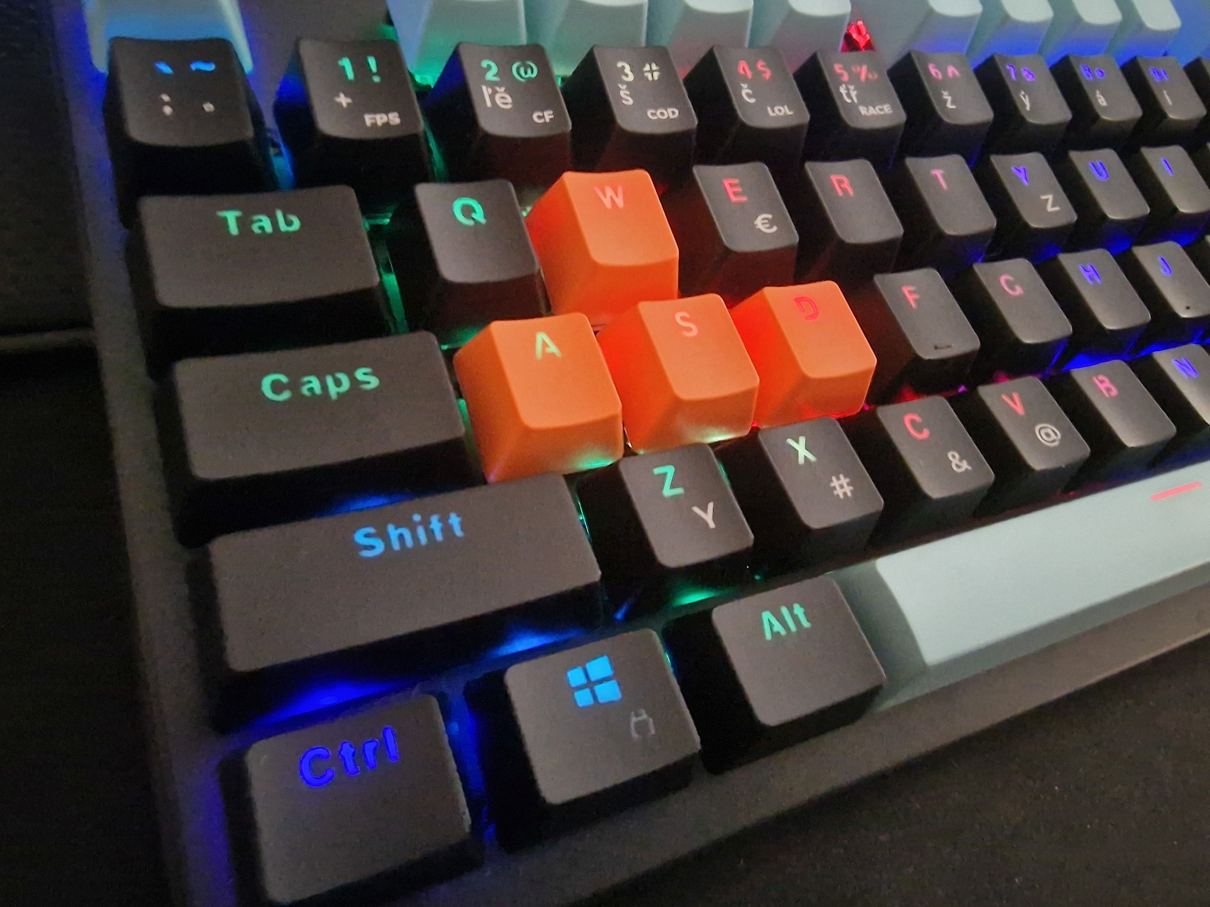 Genesis Thor 303 TKL + Lead 300 - hardvérový test / recenzia | Sector.sk
